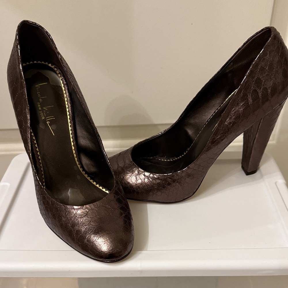 Elegant Bronze Textured Heels